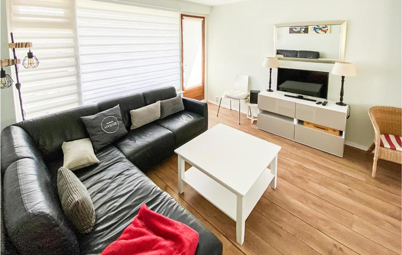Cozy Apartment In Zoutelande With Wifi 外观 照片