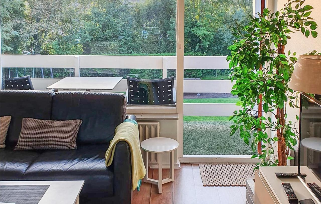 Cozy Apartment In Zoutelande With Wifi 外观 照片