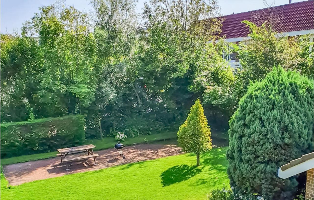 Cozy Apartment In Zoutelande With Wifi 外观 照片